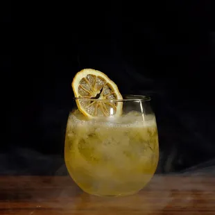 KHING: Whisky, Ginger Honey, Sour Mix