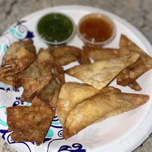 A7. Six Cream Cheese Wontons  - 7/10 light on the cheese A9. Five Curry Puff Wontons - 5/10 - didnt have flavor and barely any filling