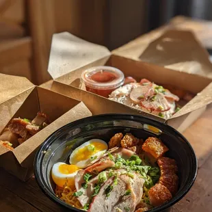 Khao Moo Dang and House Curry Noodle