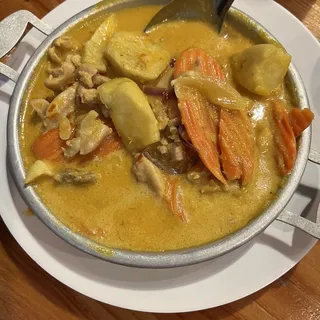 36. Yellow Curry with Chicken