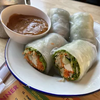 10. Fresh Summer Rolls (2)
