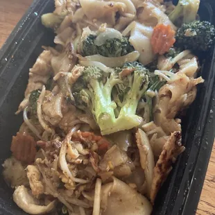 Pad See Ew ($14)