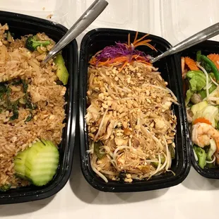 Pad Thai, fried rice, shrimp &amp; veggies