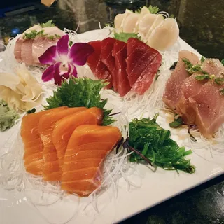 Sashimi Deluxe