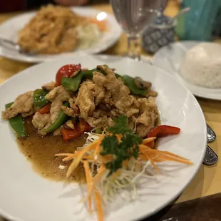 Chicken cashew.
