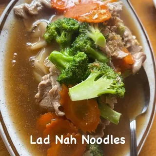 N4. Lad Nah Noodles