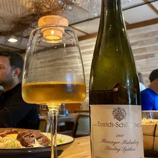 2008 Weingut Emrich-Schonleber Monzinger Halenberg Riesling Spatlese. Nahe, Germany