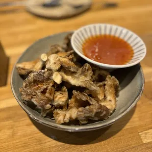 Hed Tod (fried oyster mushrooms)