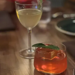 oysters and mussels, drink