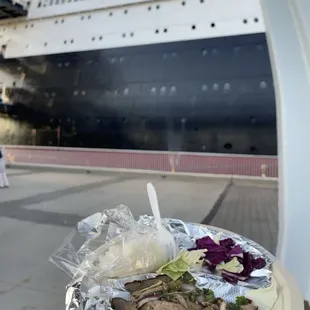 Queen Mary Night market and khin Khao = :)