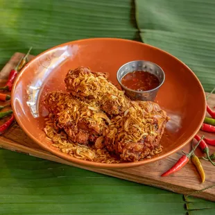 Khon Wing