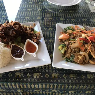 Drunken Noodle
