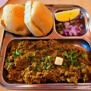 Kheema Pav