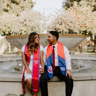 Grad couple Photos