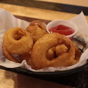 CLEAN, SAFE VENUE WITH GREAT FOOD, DRINKS, MUSIC AND POOL.