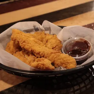 CLEAN, SAFE VENUE WITH GREAT FOOD, DRINKS, MUSIC AND POOL. #embracethemovement