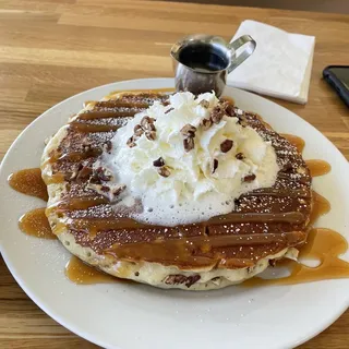 3 Flapjacks with Chopped Pecans