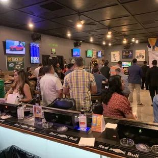 a large group of people