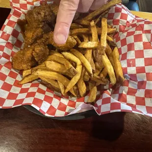 fried chicken, poultry, bbq chicken, chicken wings and fried chicken, food, fried chicken wings, chicken wings, chicken, bbq wings