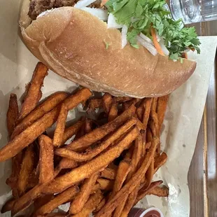 Banh mi Sandwich with sweet potato fries