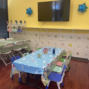 We set it up this way &amp; decorated the tables with our own table covers.