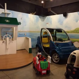 The golf cart car that kids love to play in