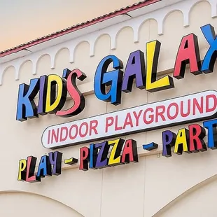 Kid's Galaxy Indoorplayground.