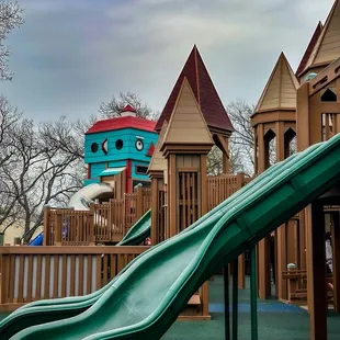 Slides and Robot Head