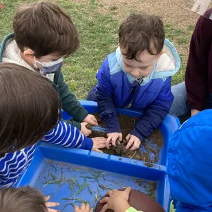 Children enjoying the outdoor!