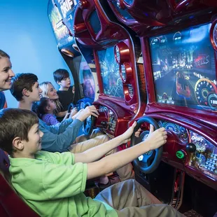 Cyber Quest provides an interactive and friendly staff trained to assist you at any time, and to provide outstanding guest service.