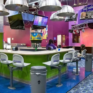 The Quest Café features nothing but kid-friendly foods in a fresh and funky dining atmosphere.