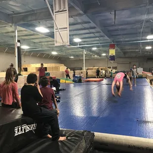 Dodgeball/bounce floor