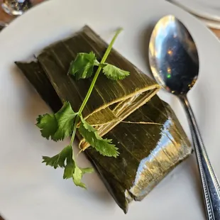 Tamal - Puerco en Mole Verde Oaxaqueño