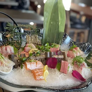 Chefs Sashimi (30 Pcs)