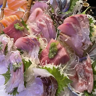 Chefs Sashimi (45 Pcs)