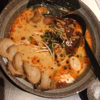 Y4. Black Garlic Ramen