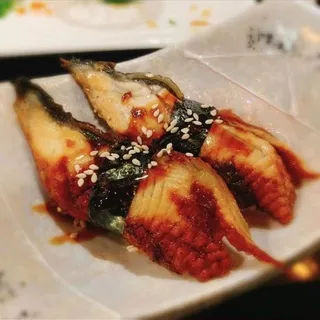 N16. Unagi Nigiri