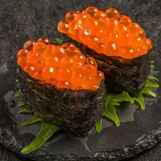 N18. Ikura Nigiri