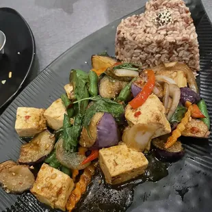 Eggplant with tofu and brown rice