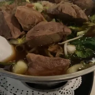 BRAISED BEEF NOODLE SOUP