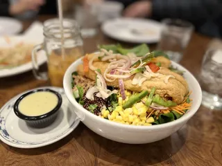 Bai Kao Thai