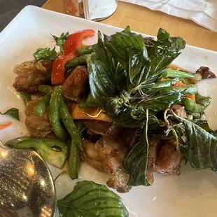 Basil Pork Crisp