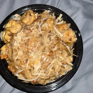 Pad Thai with tofu (spice level 0)