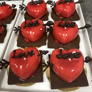 Valentine&apos;s Strawberry &quot;Love&quot; Mousse. Give your heart away this Valentine&apos;s Day !