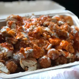 a close up of a chicken dish