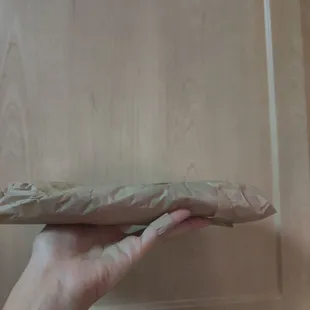 A very flat snadwhich