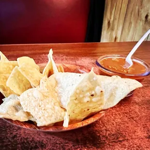 nachos and salsa