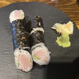 Yellowtail Roll