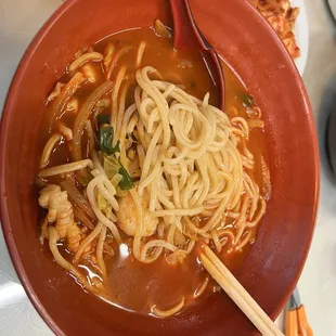 food, ramen and noodles