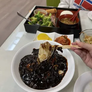 Jajangmyeon